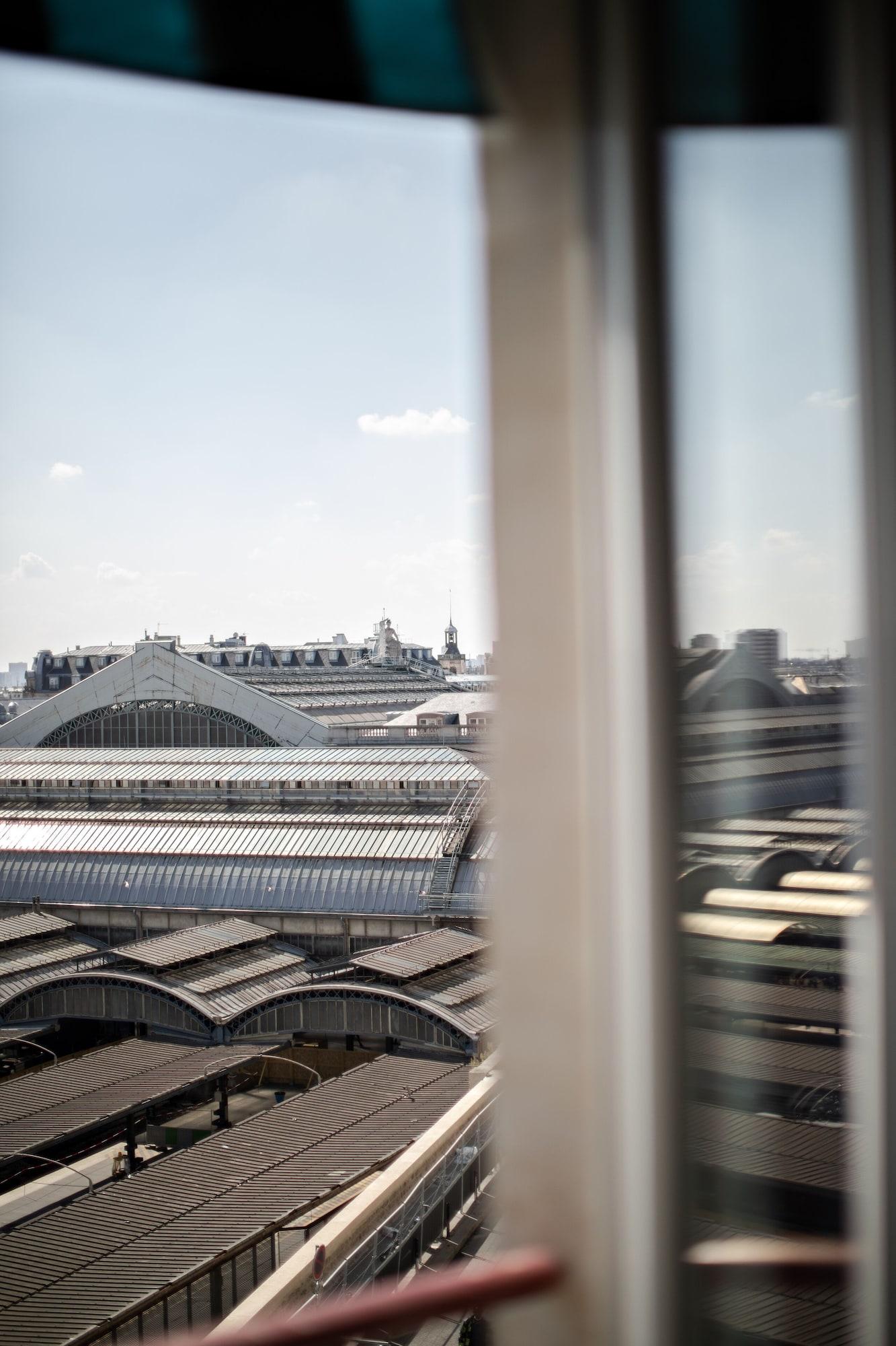 Hotel Les Deux Gares Paris Exteriör bild